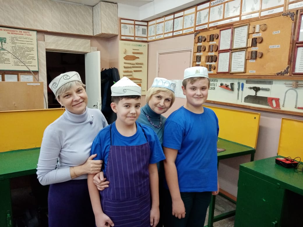 Готовим фотозону. 22.10.22